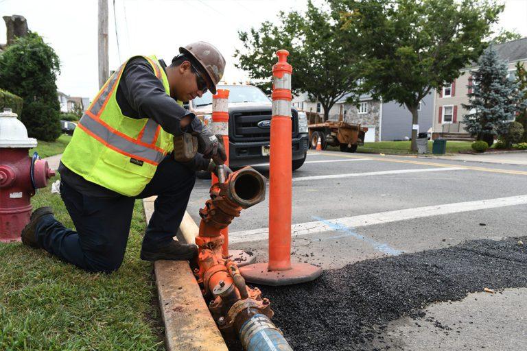 J Fletcher employee working on New Jersey American Water Garwood Cleaning And Lining Project